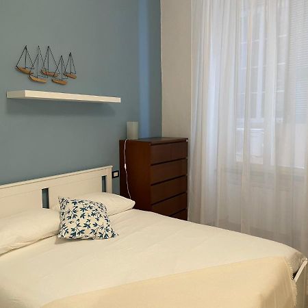 Blue Sea Apartment, Piazza Lavagna Genova Экстерьер фото